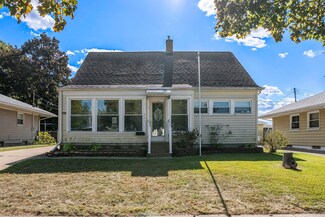 661 Sparks St, Jackson, MI 49202