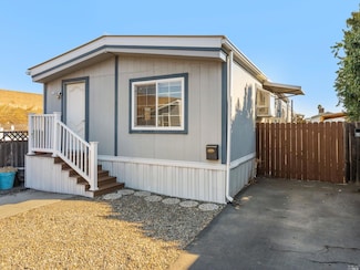 23 Anchor Dr, Suisun City, CA 94585