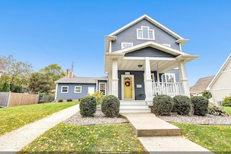 410 Cass St Unit 2, Green Bay, WI 54301