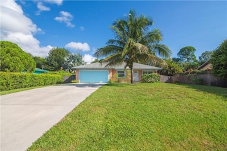 7402 Coquina Ave, Fort Pierce, FL 34951