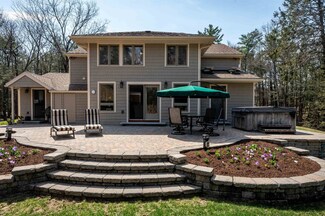 351 Dame Rd, Durham, NH 03824