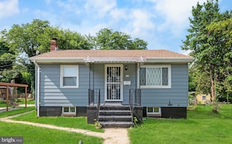 15 Bristol Ave, Brooklyn, MD 21225