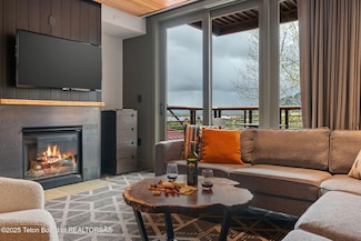3335 W Villlage Dr Unit 201/203, Teton Village, WY 83025