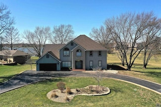 6400 SW Suffolk Rd, Topeka, KS 66610