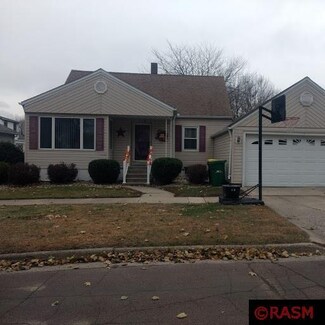 619 4th Ave SW, Wells, MN 56097