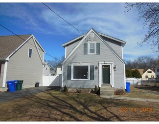 21 Bruce St, Springfield, MA 01119