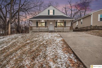 3716 N 40th St, Omaha, NE 68111