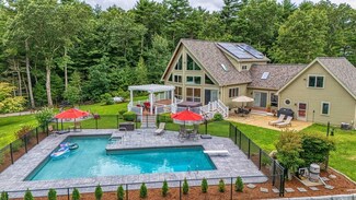 78 Howland Rd, Assonet, MA 02702