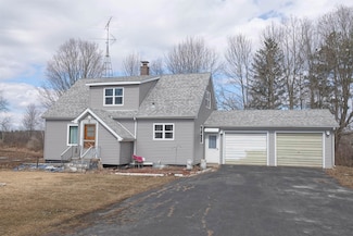 W13454 South St, Lublin, WI 54447