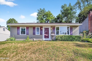 231 Washington Ave E, Rensselaer, NY 12144