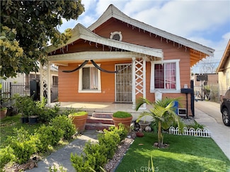 1530 W 54th St, Los Angeles, CA 90062