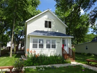 312 W Front St, Claremont, MN 55924