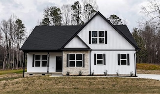 114 Robin Hill Dr, Inman, SC 29349