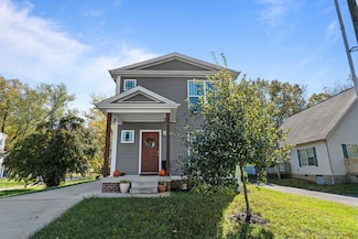 308 E Woodford St, Lawrenceburg, KY 40342