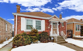 5610 S Kilbourn Ave, Chicago, IL 60629