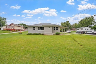 3842 E 27th St, Des Moines, IA 50317