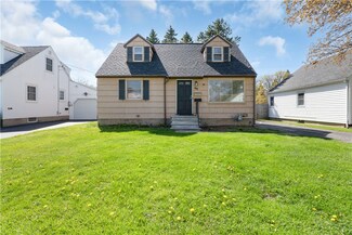 69 Ridgewood Rd, Rochester, NY 14626