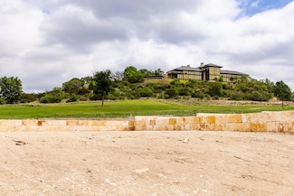 1083 Albatross Way E Unit 23, Kerrville, TX 78028