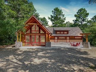 204 Xpress Ln, Broken Bow, OK 74728