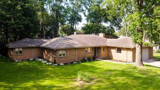 533 N Coquillard Dr, South Bend, IN 46617