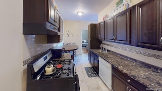 590 E 3rd St Unit 2D, Mount Vernon, NY 10553