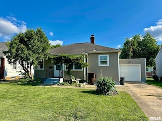 1214 E Tripp Ave, Peoria, IL 61603