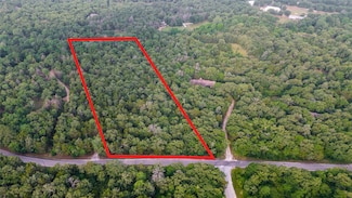 12800 Hunters Creek Rd, College Station, TX 77845