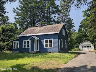297 Fort Edward Rd, South Glens Falls, NY 12803