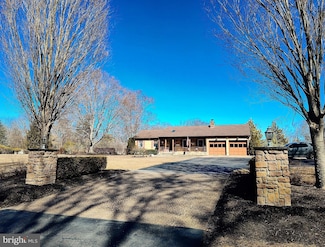 16 Old Red Lion Rd, Southampton, NJ 08088