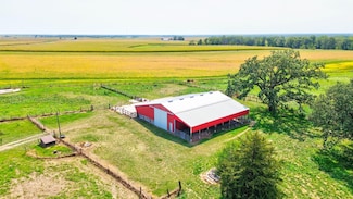 I Ave Parcel, Wapello, IA 52653