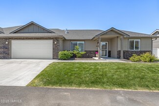 8407 Westbrook Ave, Yakima, WA 98908