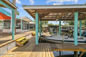 123 Palm St, Satsuma, FL 32189