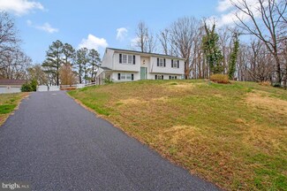 4038 Birch Dr, Huntingtown, MD 20639