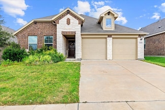 2408 Buchanan Ln, Forney, TX 75126