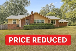 131 N Mendenhall Rd, Memphis, TN 38117