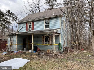 35 Witwer Ln, Fleetwood, PA 19522