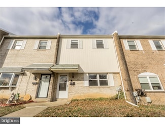 5204 Leeward Rd, Bensalem, PA 19020