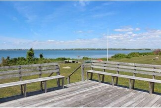 58 Balsam St, Fairhaven, MA 02719