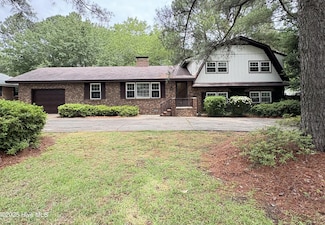 1102 Raleigh Road Pkwy W, Wilson, NC 27896