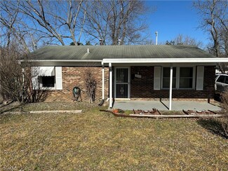 2507 Hilburn Dr, High Point, NC 27260