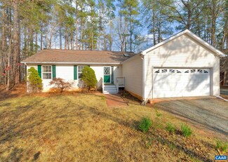 22 Tanglewood Rd, Palmyra, VA 22963