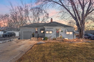 208 11th St S, Hudson, WI 54016