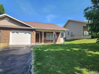 1604 Napoleon Dr, Bonne Terre, MO 63628