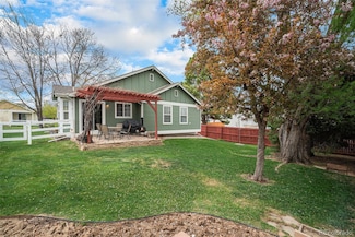 462 Thrush Ave, Loveland, CO 80537
