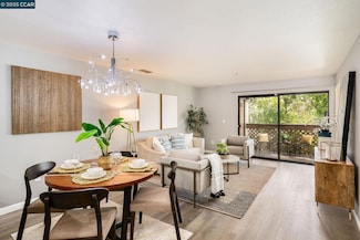 1722 S Villa Way, Walnut Creek, CA 94595