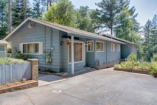 7 Plaza, Felton, CA 95041