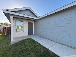 9443 Somerset Way, San Antonio, TX 78211