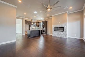 4307 Hershe St, Houston, TX 77020