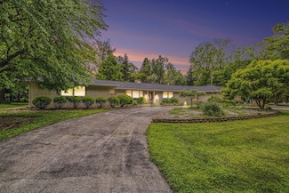 1205 Sassafras Ln, Niles, MI 49120