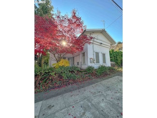 540 S Nevada St, Portland, OR 97219